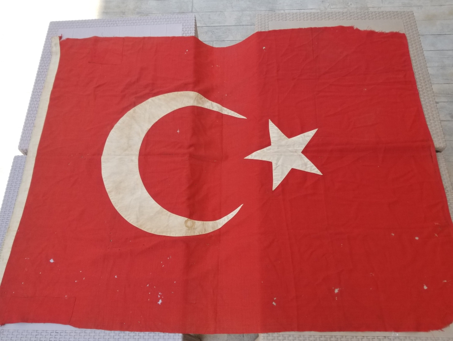CUMHURİYET BAŞLARI EL YAPIMI DEV BOYDA YÜN BAYRAK