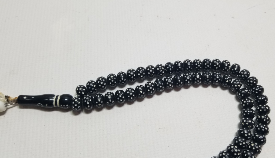 BEYKOZ GÖRÜNÜMLÜ ANTİKA PLASTİK NAMAZ TESPİHİ