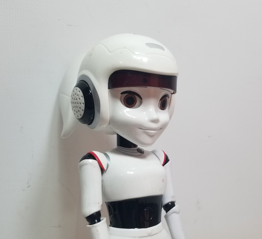 NOSTALJİK OYUNCAK ARÇELİK ROBOT