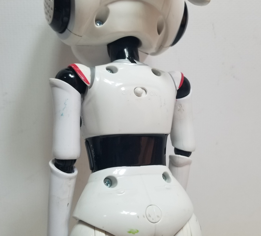 NOSTALJİK OYUNCAK ARÇELİK ROBOT