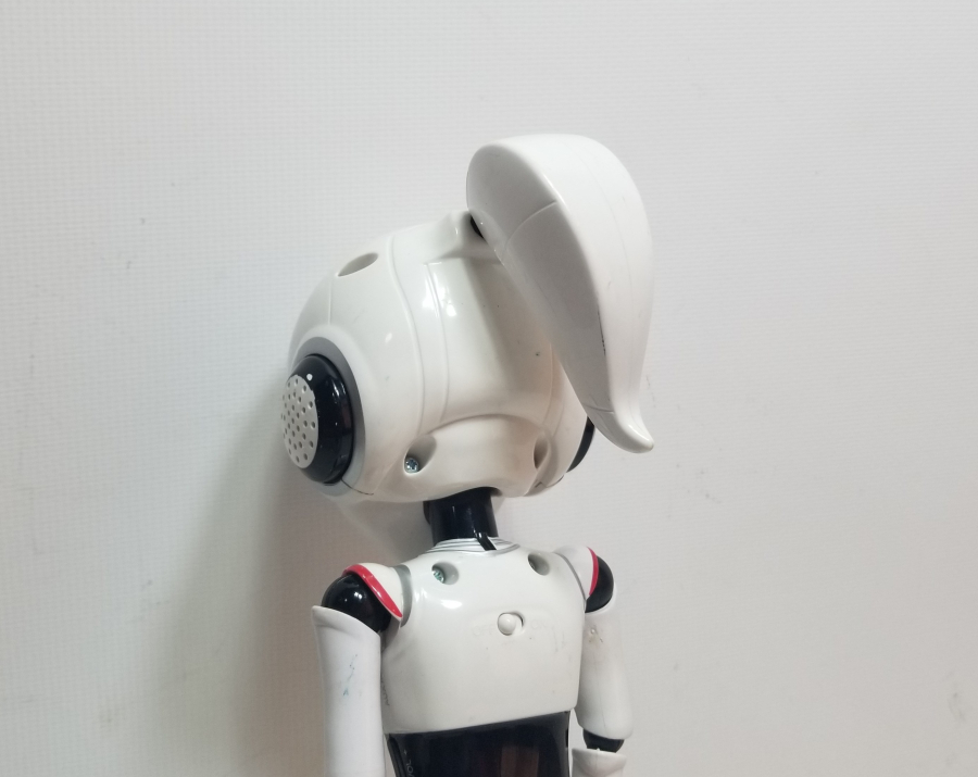 NOSTALJİK OYUNCAK ARÇELİK ROBOT