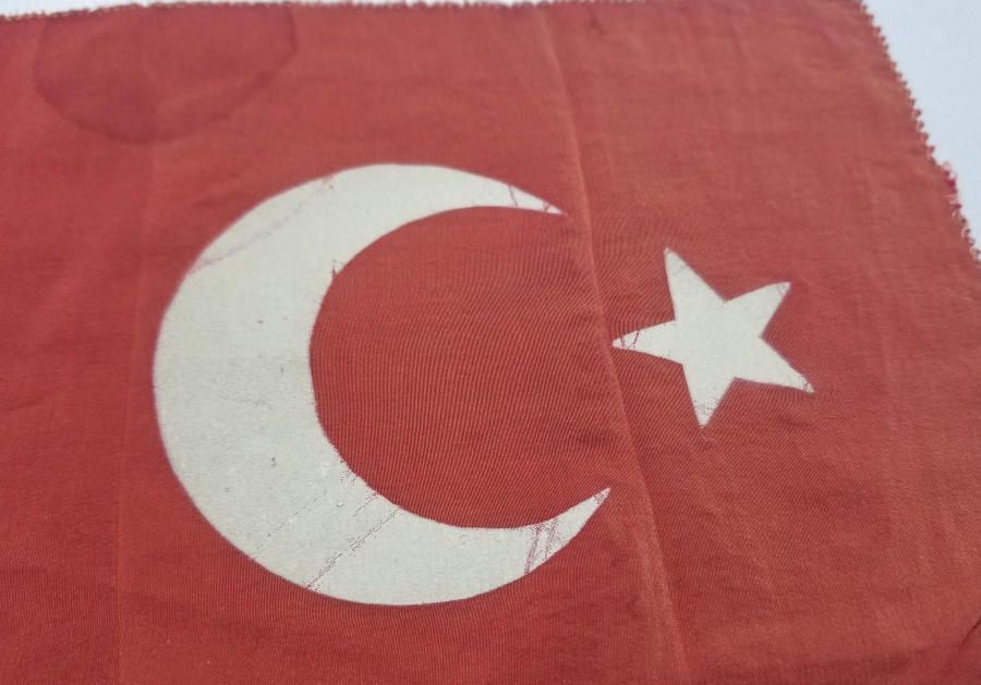 NADİR TİPTE OSMANLI SON DÖNEM İPEK BAYRAK