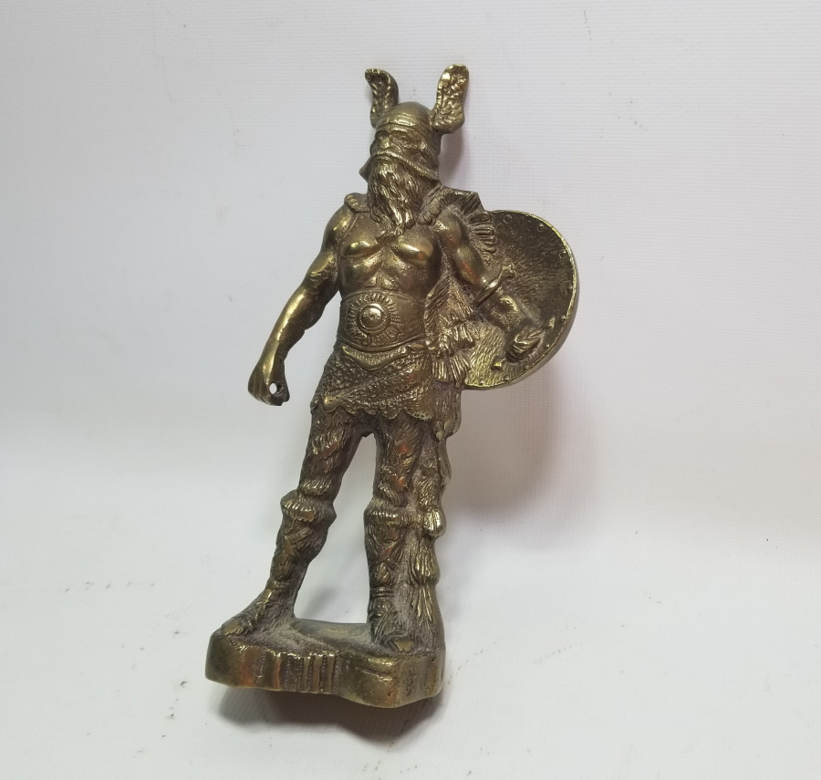 KABARTMA İŞÇİLİKLİ BRONZ DÖKÜM VİKİNG HEYKELİ