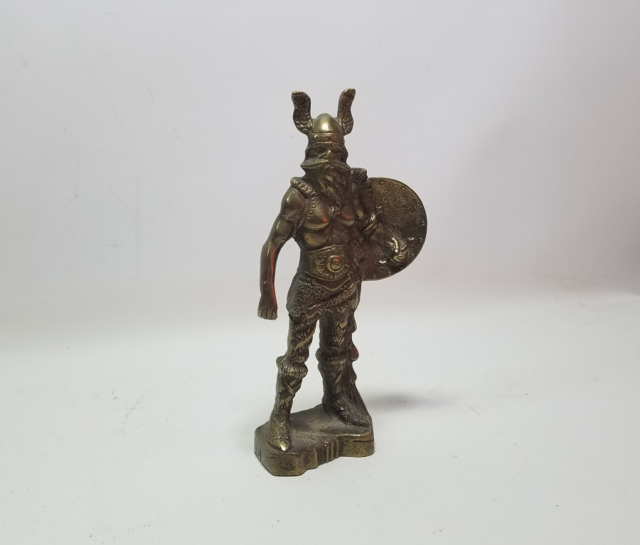KABARTMA İŞÇİLİKLİ BRONZ DÖKÜM VİKİNG HEYKELİ