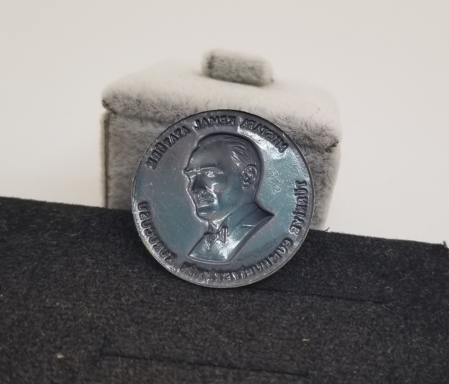 ANTİKA GÜMÜŞ ATATÜRK ROZETİ