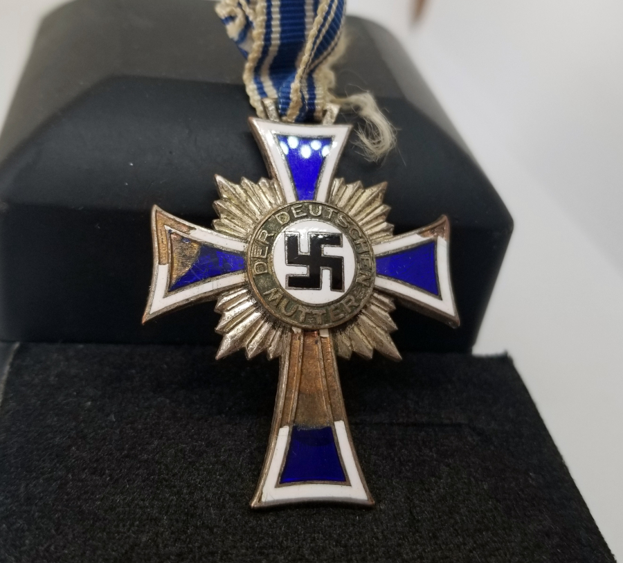 1938 NAZİ ALMAN ANNELİK ŞEREF MADALYASI