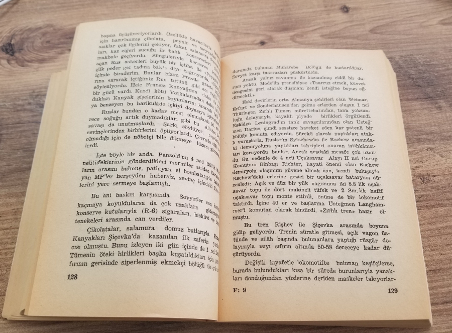 BARBAROSSA HAREKATI KONULU KİTAP