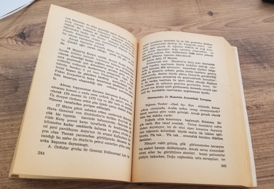 BARBAROSSA HAREKATI KONULU KİTAP