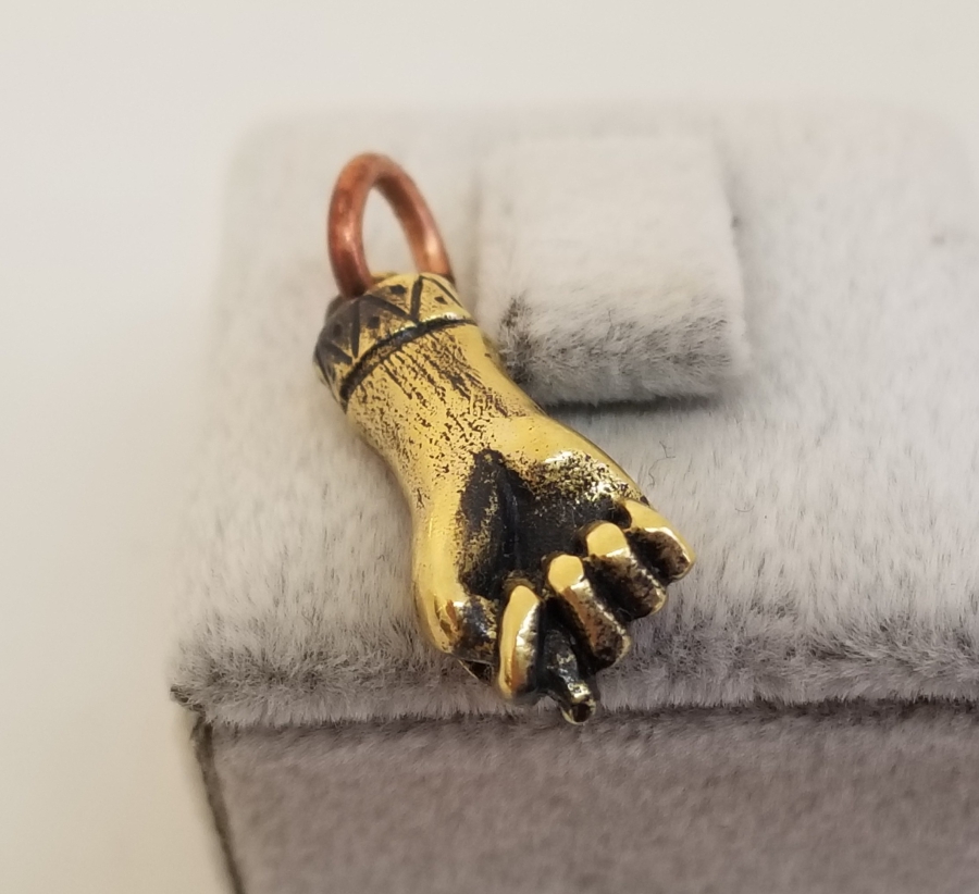 KABARTMA İŞÇİLİKLİ BRONZ KOLYE UCU