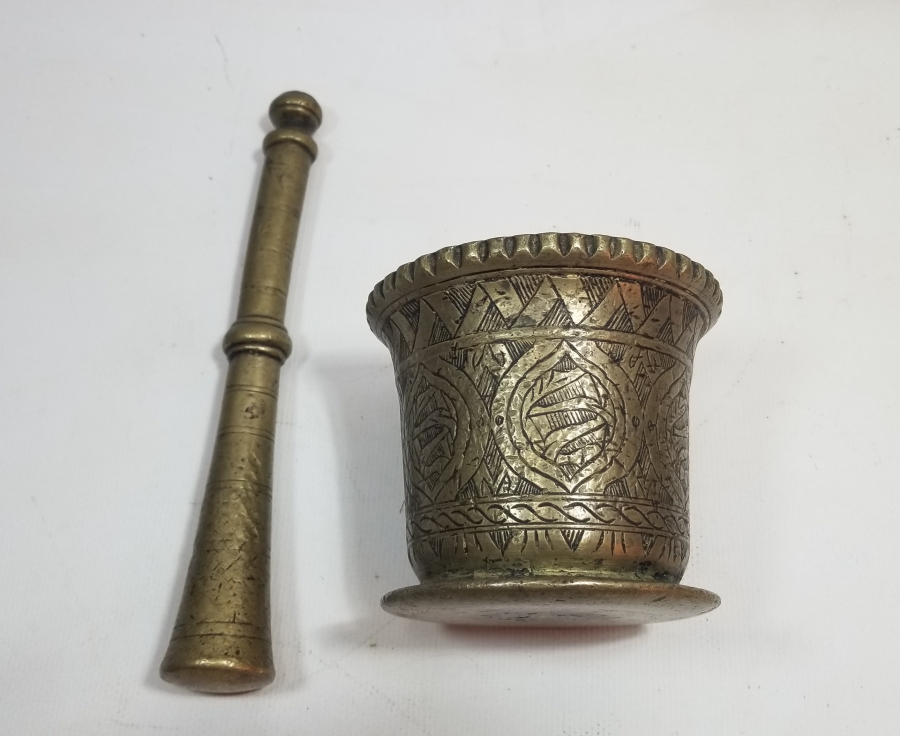 ÜZERİ KALEM İŞÇİLİKLİ NADİR TİPTE SÜLEYMANİYE DAMGALI HAVAN