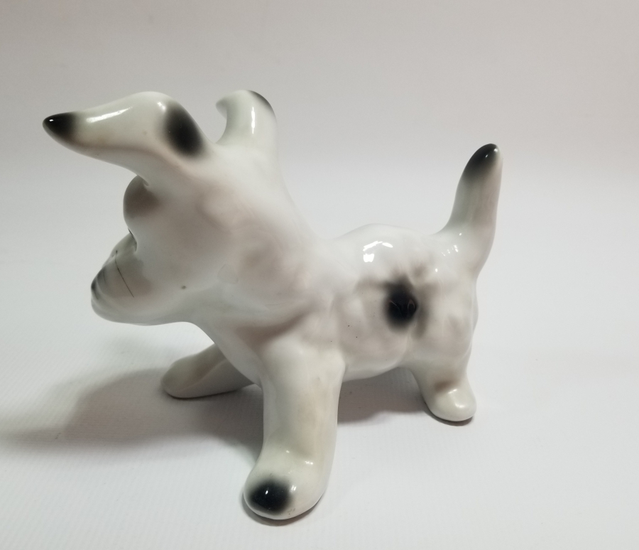ANTİKA PORSELEN KÖPEK FİGÜRÜ