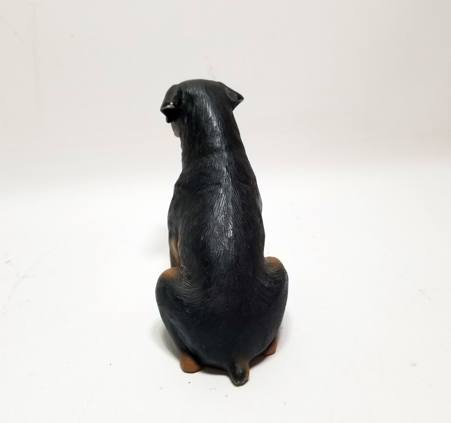 KÖPEK FORMLU DEKORATİF MASAÜSTÜ OBJESİ
