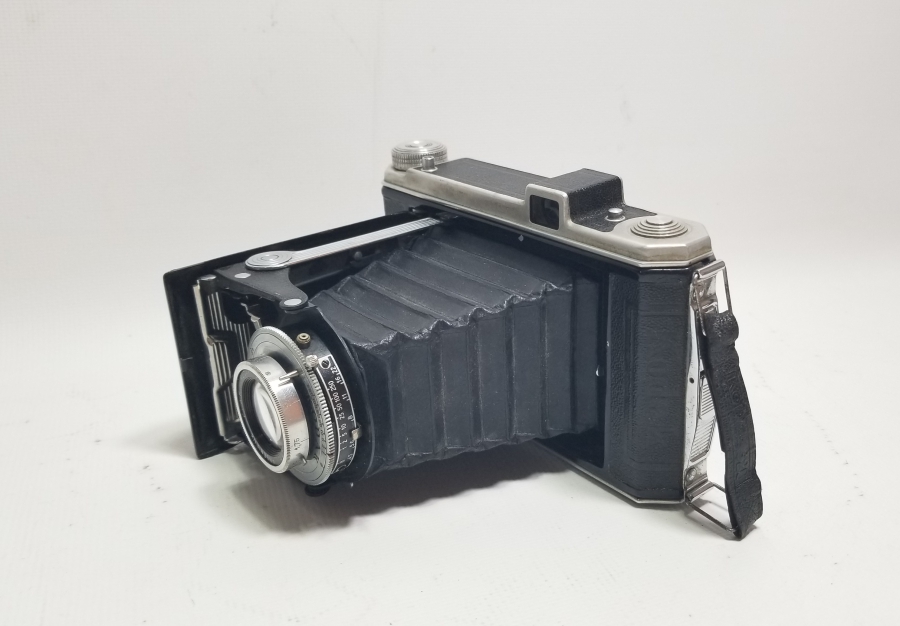 KODAK MARKA ANTİKA KÖRÜKLÜ FOTOĞRAF MAKİNESİ