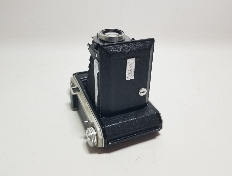 KODAK MARKA ANTİKA KÖRÜKLÜ FOTOĞRAF MAKİNESİ