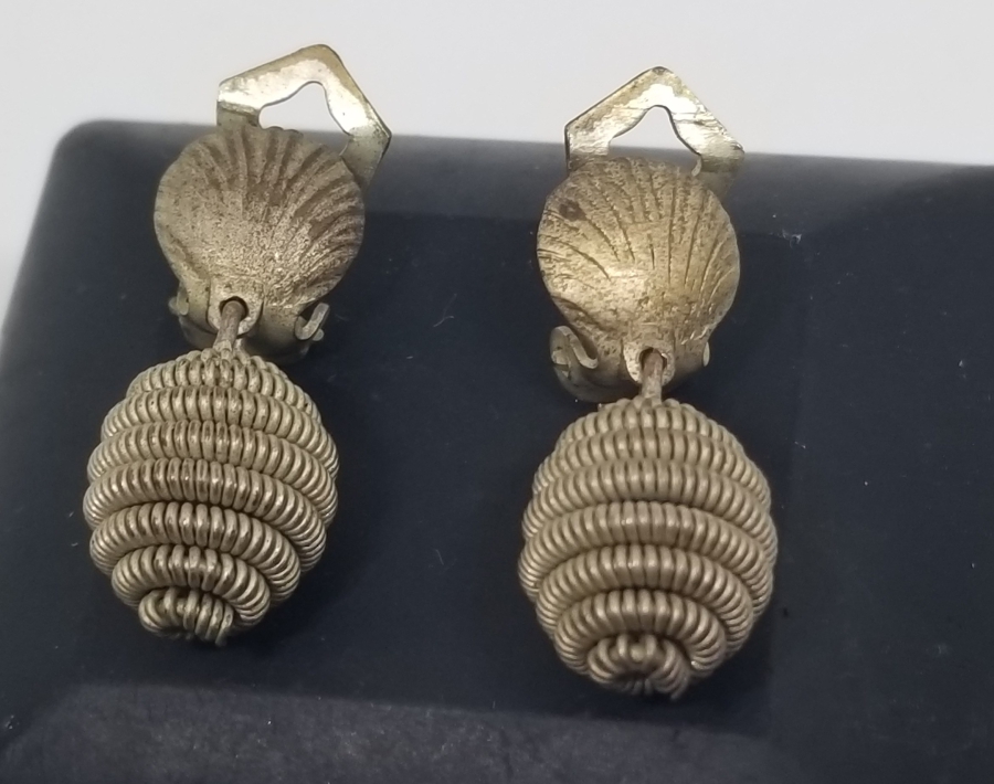 OSMANLI DÖNEMİ ALTIN KAPLAMA KABARTMA İŞÇİLİKLİ KÜPE