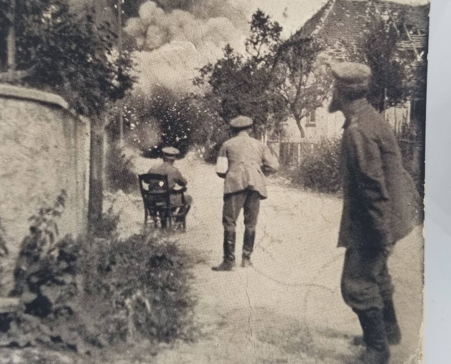 1. DÜNYA SAVAŞI DÖNEMİ BİR KİLİSE'YE TOP MERMİSİ İSABET ETME ANI GÖRSELLİ ALMAN KARTPOSTAL