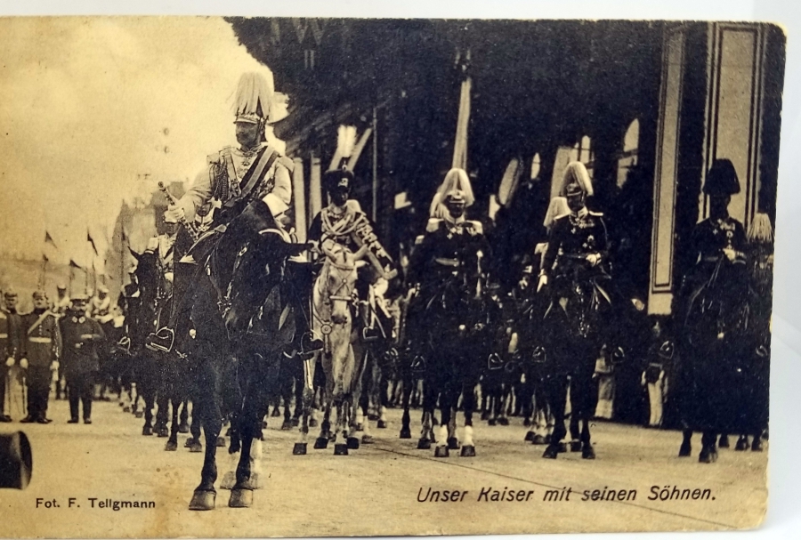 1. DÜNYA SAVAŞI DÖNEMİ İMPARATOR 2. WILLHELM VE PRENSLERİN GEÇİT TÖRENİ KONULU NADİR KARTPOSTAL