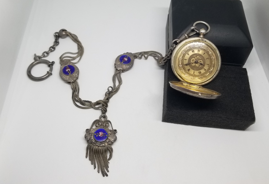 ORİJİNAL KÖTEĞİYLE OSMANLI DÖNEMİ GÜMÜŞ KASA LE ROY CEP SAATİ