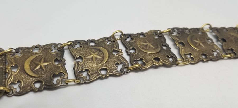 ÜZERİ TUĞRALI VE AY YILDIZ FİGÜRLÜ BOSNA YAPIMI OSMANLI KÖSTEK SALLAMASI