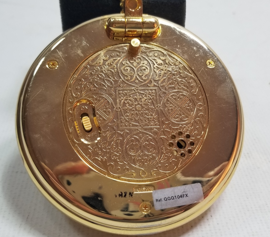 SEIKO MARKA ALTIN KAPLAMA CEP SAATİ FORMLU MASA SAATİ
