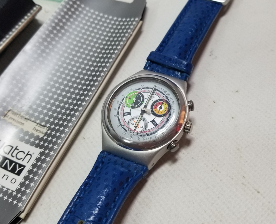 SWATCH MARKA KUTUSUNDA KOL SAATİ