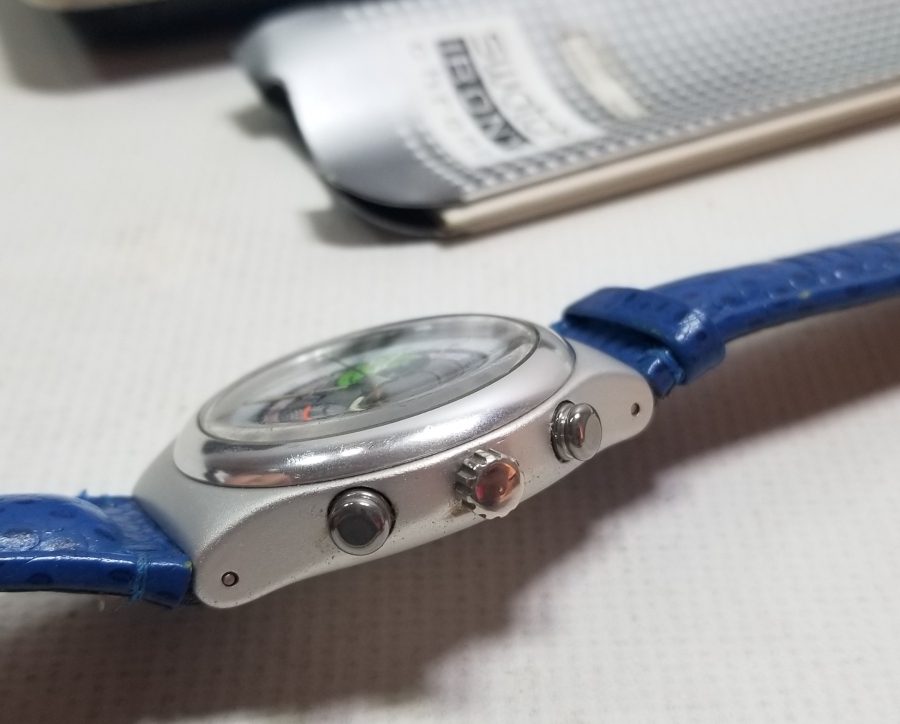 SWATCH MARKA KUTUSUNDA KOL SAATİ