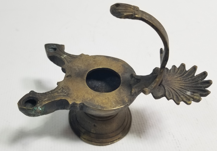 BRONZ DÖKÜM DEKORATİF KANDİL
