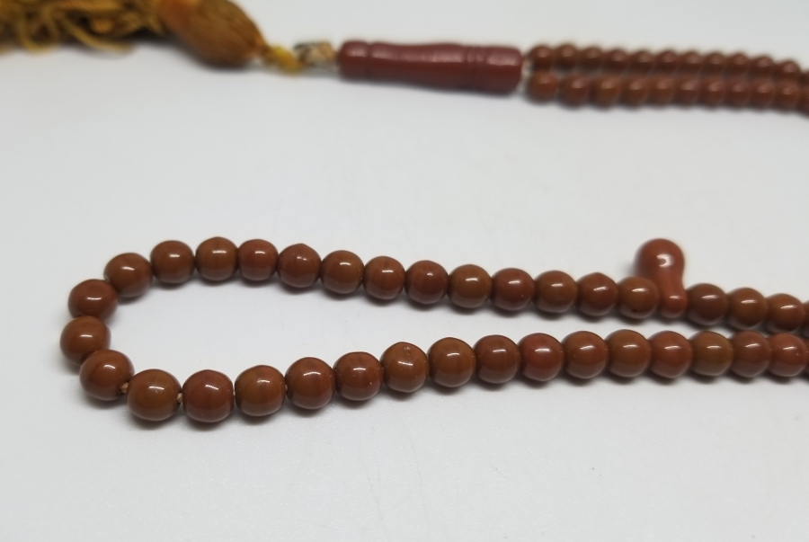 ORİJİNAL PÜSKÜLÜYLE MERCANİ RENKTE BEYKOZ NAMAZ TESPİHİ