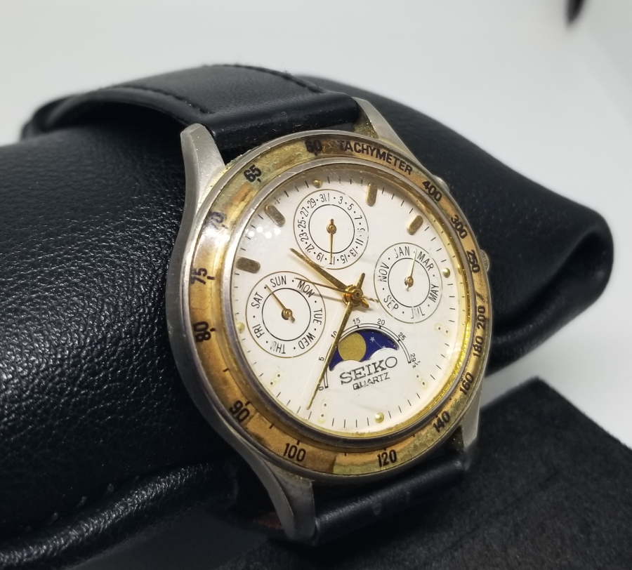 SEIKO MARKA PİLLİ KOL SAATİ