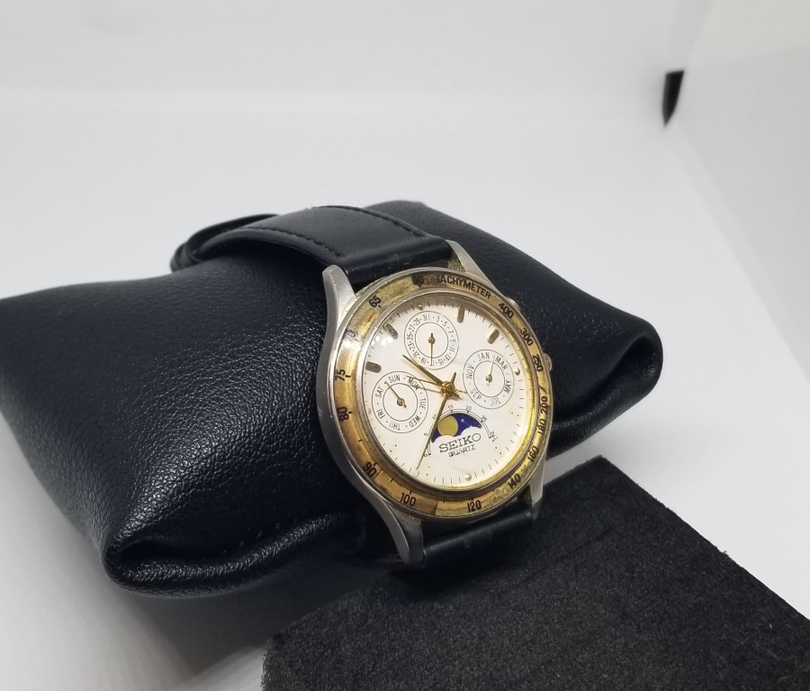 SEIKO MARKA PİLLİ KOL SAATİ