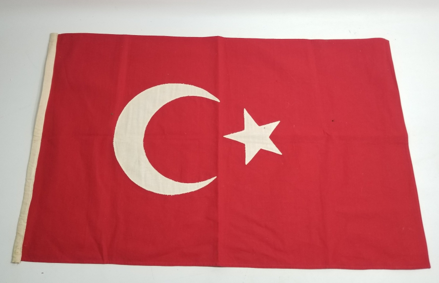 ANTİKA TÜRK BAYRAĞI