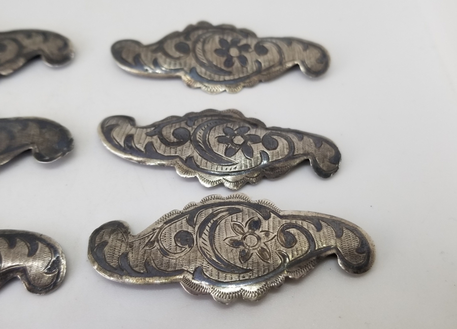 OSMANLI DÖNEMİ ÜZERİ AY YILDIZ FİGÜRLÜ ÇERKES KEMER PARÇALARI