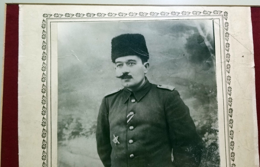 HARP MADALYALI BİR SUBAYIMIZA AİT FOTOĞRAF VE HARP MADALYASI TAKIMI