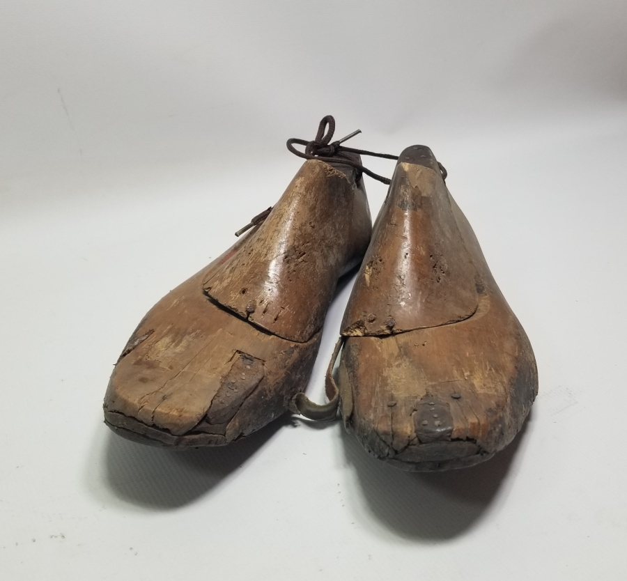 OSMANLI DÖNEMİ AHŞAP AYAKKABICI KALIBI