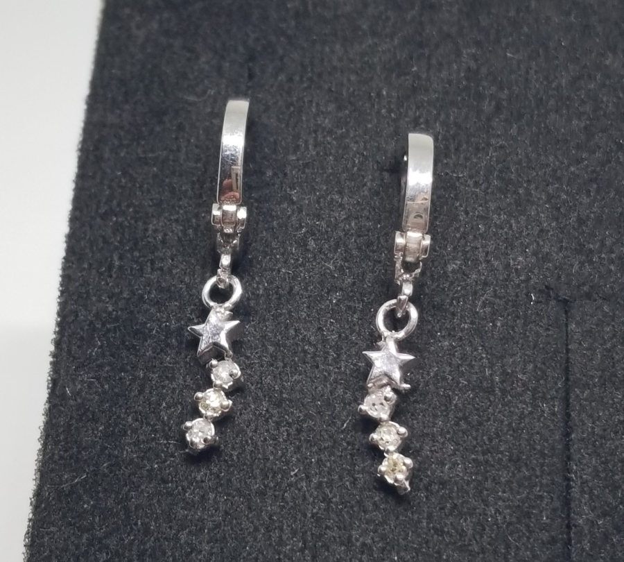 YILDIZ MODEL PIRLANTA TAŞLI KÜPE