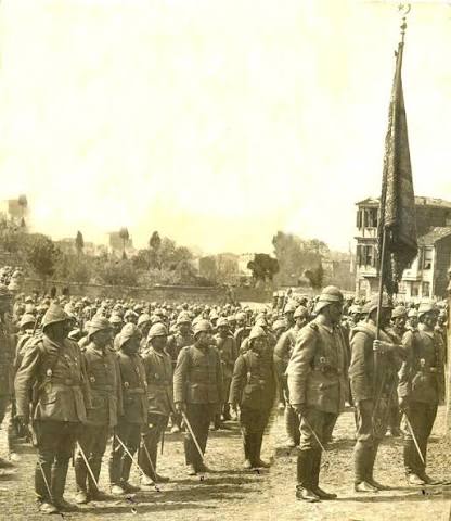 1. DÜNYA SAVAŞI DÖNEMİ NADİR ASKERİ SANCAK ALEMİ
