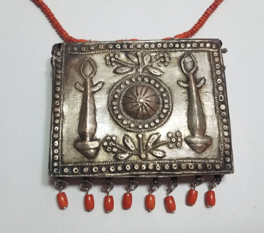 OSMANLI DÖNEMİ MERCANLI GÜMÜŞ ENAM-I ŞERİF KABI