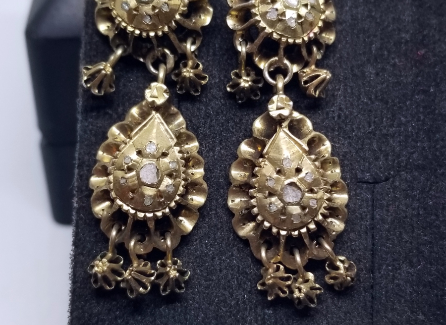 OSMANLI DÖNEMİ ELMASLI NADİR DUT KÜPE
