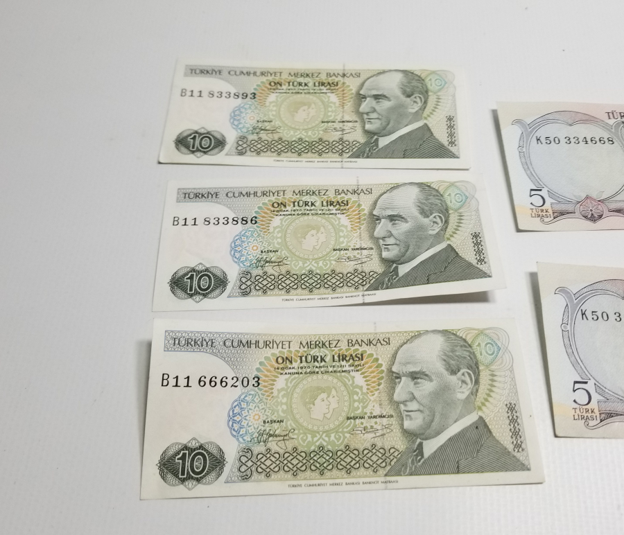 YÜKSEK KONDİSYONDA KOLEKSİYONLUK 6. EMİSYON 5 LİRA VE 7. EMİSYON 10 LİRA LOTU