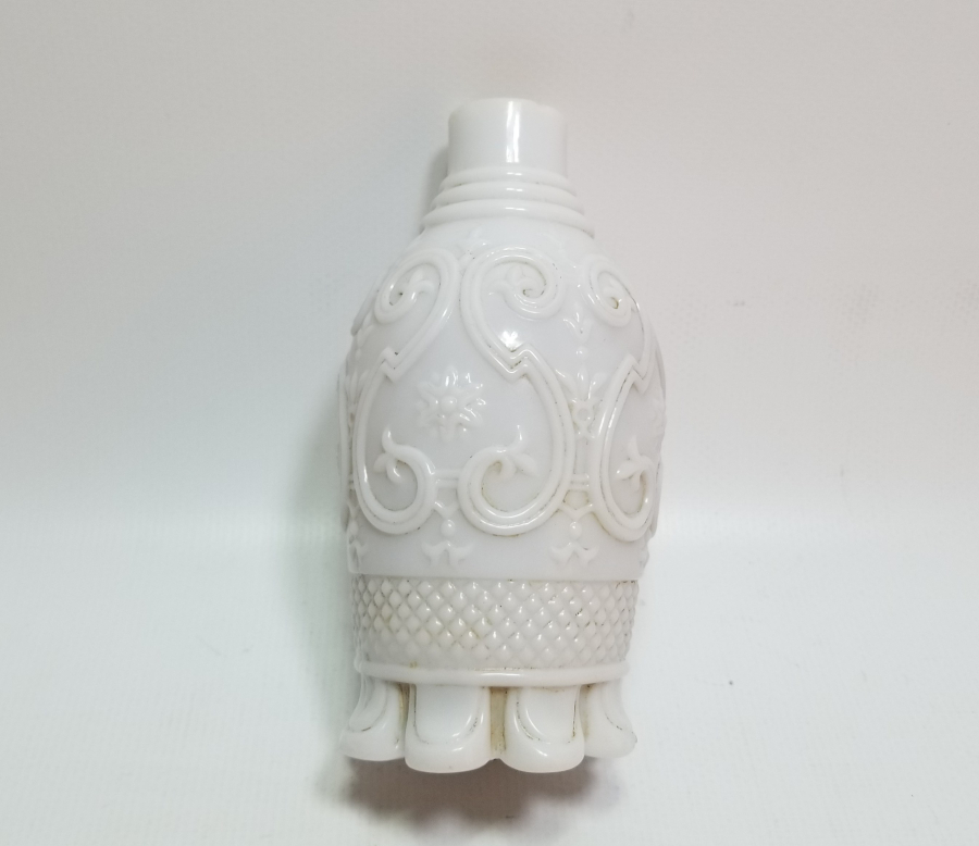 OSMANLI DÖNEMİ KABARTMA İŞÇİLİKLİ TAŞ OPALİN VAZO