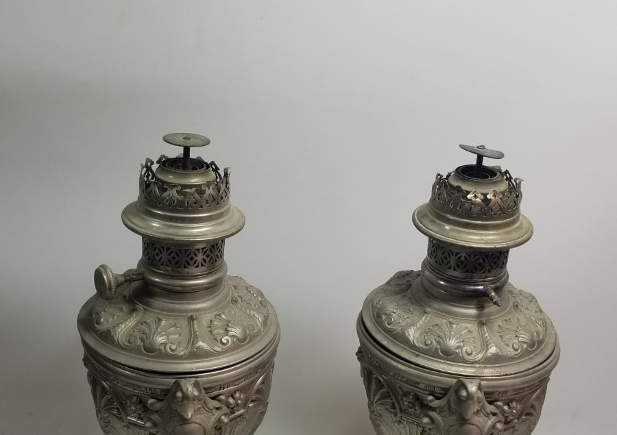 OSMANLI DÖNEMİ KABARTMA İŞÇİLİKLİ ÇİFT GAZ LAMBASI