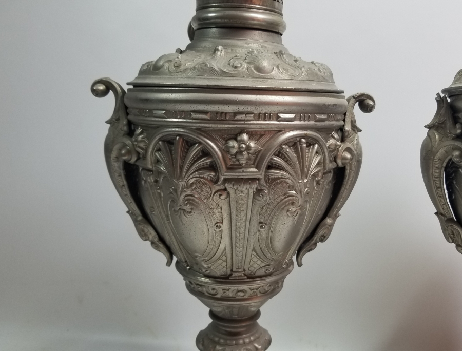 OSMANLI DÖNEMİ KABARTMA İŞÇİLİKLİ ÇİFT GAZ LAMBASI
