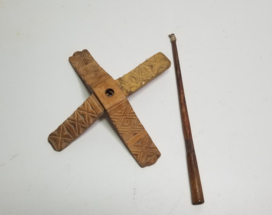 ÜZERİ İŞLEMELİ OSMANLI DÖNEMİ AHŞAP KİRMAN
