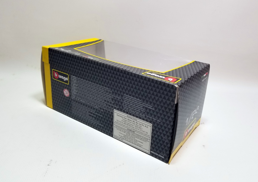 1/24 ÖLÇEKLİ KOLEKSİYONLUK OYUNCAK ARABA