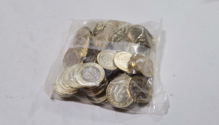 AÇILMAMIŞ ORİJİNAL DARPHANE PAKETİNDE KOLEKSİYONLUK 1 LİRA