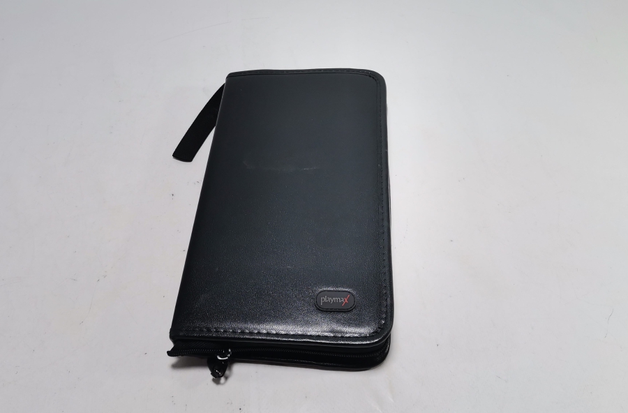 ÇANTASINDA BİLGİSAYAR USB ALETLERİ SETİ