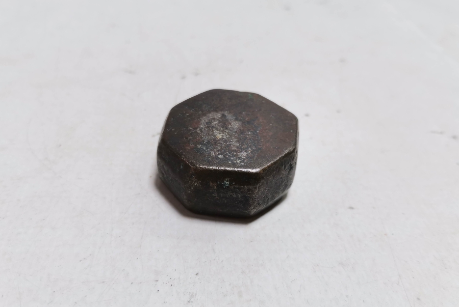 OSMANLI DÖNEMİ KÖŞELİ BRONZ DİRHEM