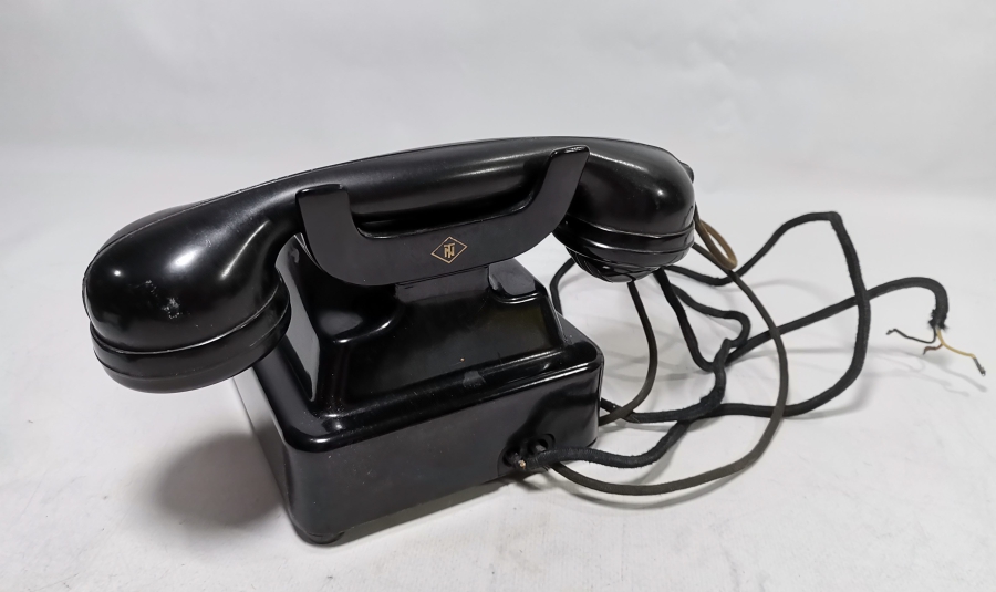 ANTİKA ÇEVİRMELİ TELEFON