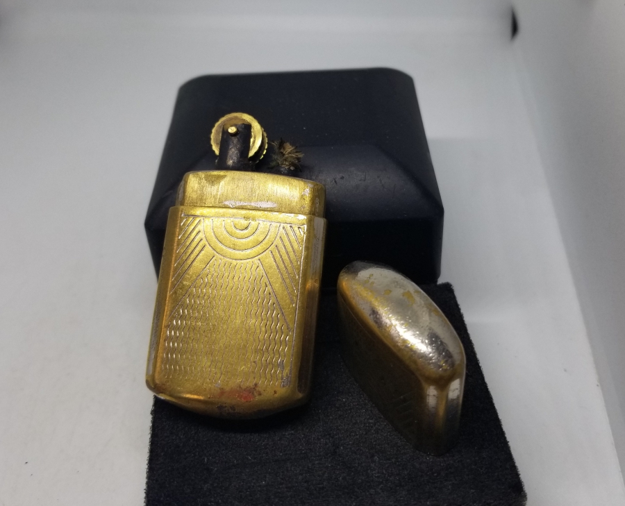 KABARTMA İŞÇİLİKLİ ANTİKA ÇAKMAK