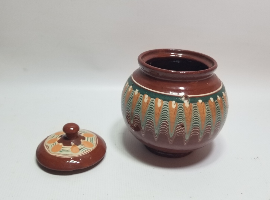 AKITMA İŞÇİLİKLİ ANTİKA KINIK KAPAKLI KAVANOZ